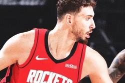 申京(jīng)现在(zài)场均(jūn)正負(fù)值(zhí)+14.9，与约基奇并列NBA正負(fù)值(zhí)最高