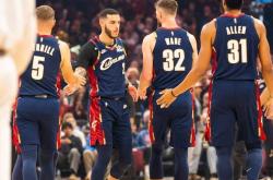 NBA79年神迹！骑士单场65记三分创纪录，勇士火箭(jiàn)都都没做到