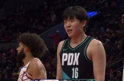 杨瀚森NBA再创辉煌！單(dān)場(chǎng)9分5板(bǎn)3助攻刷(shuā)新五大纪錄(lù)，赛后迎来利好消息