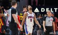 搞笑，NBA裁判集体批評(píng)76人队解说员不了解后场违例规则