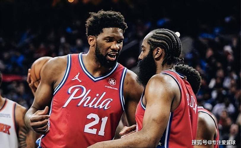 恩比德加盟快船！3大悍将被送到76人，NBA正式上演压哨交易方案