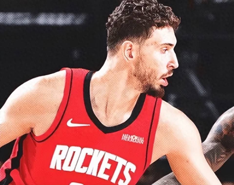 申京现在场均正负值+14.9，与约基奇并列NBA正负值最高