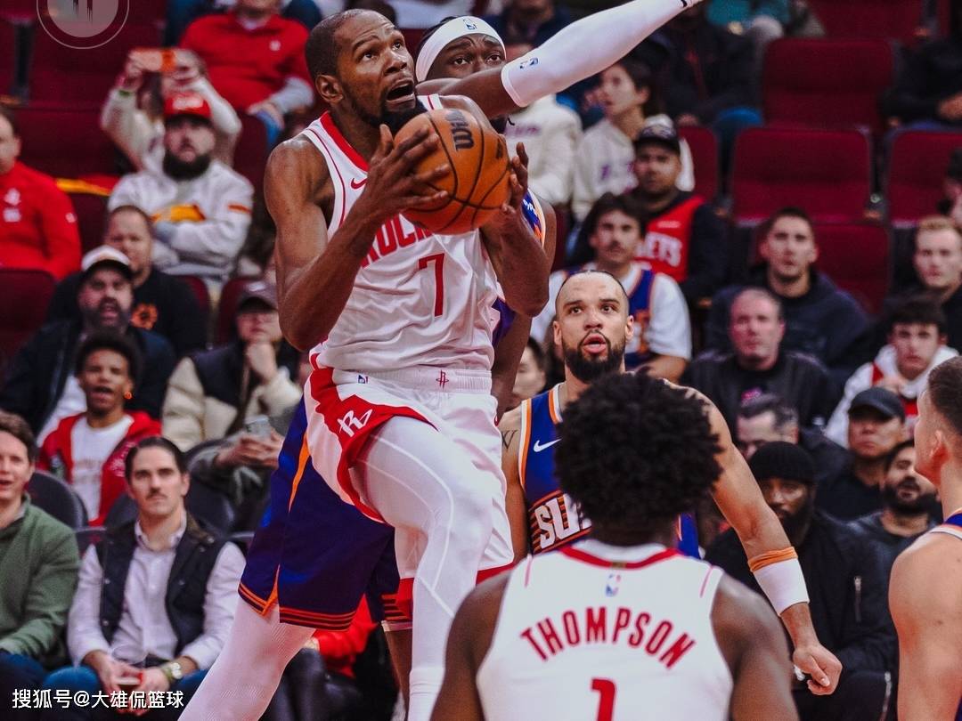 NBA历史上最长的五大得分上双纪录，后人能超越最短的杜兰特？