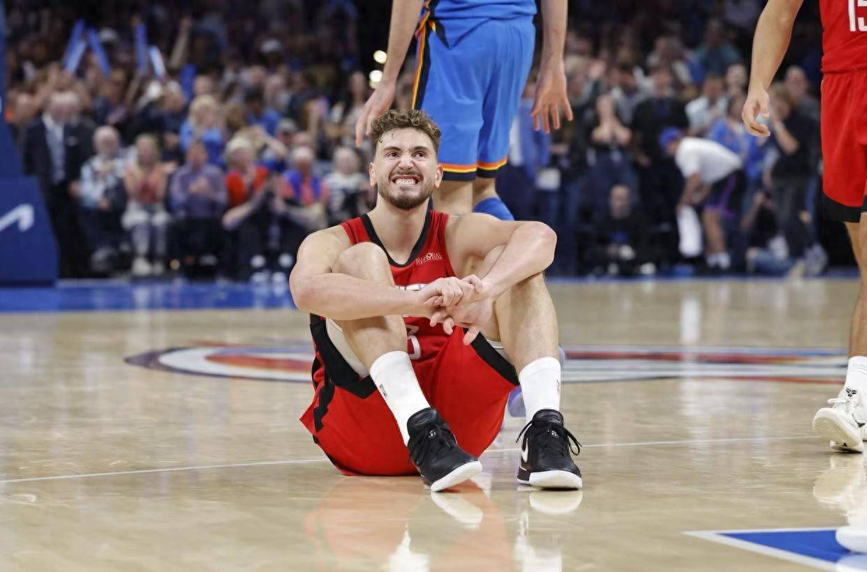 NBA揭幕战，雷霆双加时1分险胜火箭，亚历山大罚球准绝杀