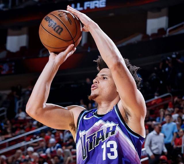 NBA季前赛：文班亚马22+7马刺加时险胜爵士 加西亚20分统治加时