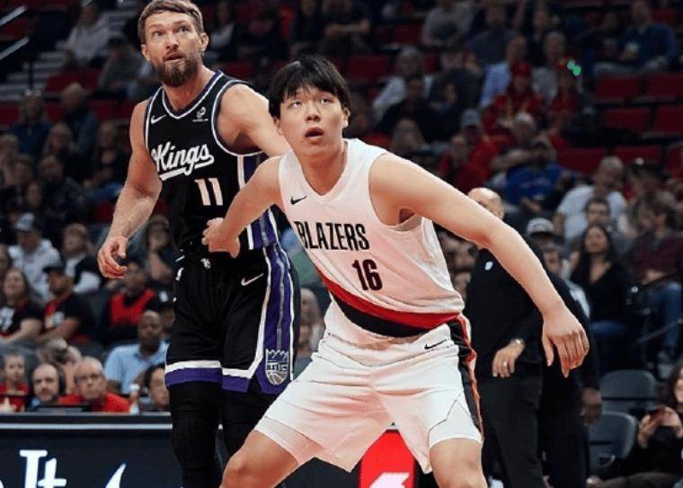 杨瀚森替补登场17分钟16分NBA官方晒杨汉森集锦