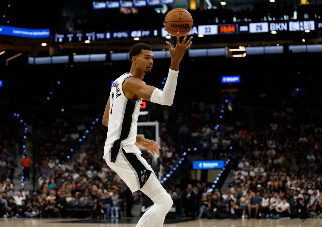 文班亚马表现惊艳，朝NBA常规赛MVP进发