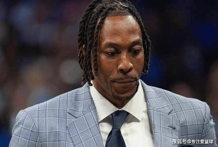 霍华德和伦纳德达成一致！收取250万美金，将他引荐到NBA名人堂