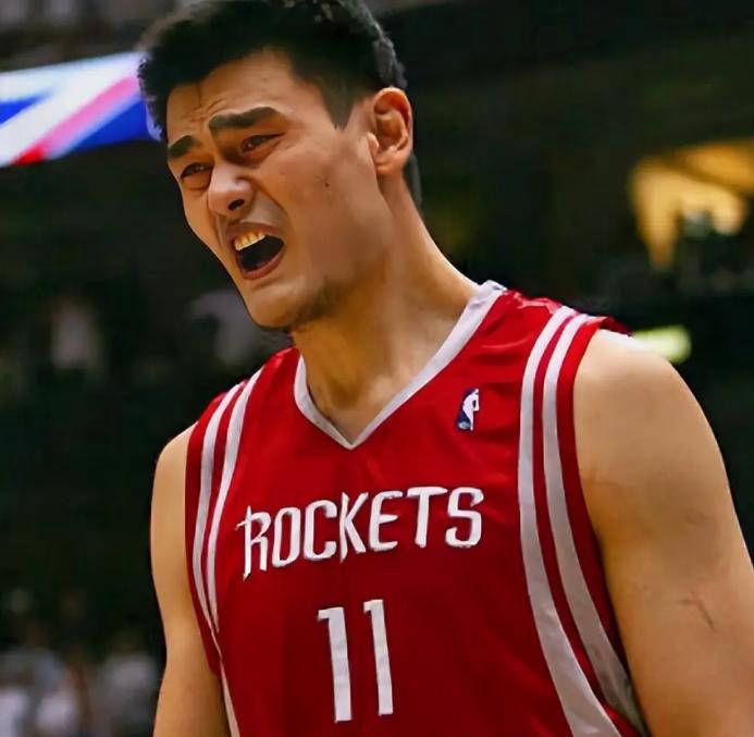 姚明未能进入NBA75大巨星榜单确实遗憾，但他的荣耀不可忽视