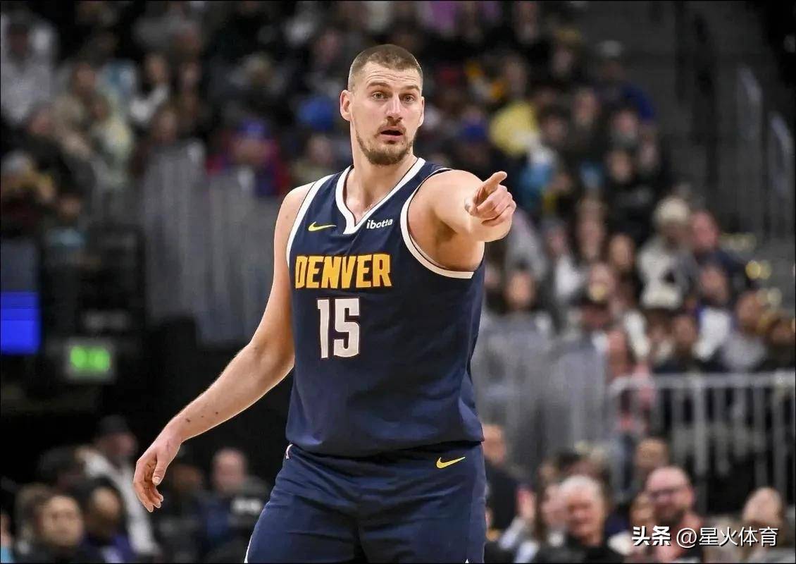 就在今天！约基奇打破历史，超越贾巴尔，登顶NBA中锋助攻榜！