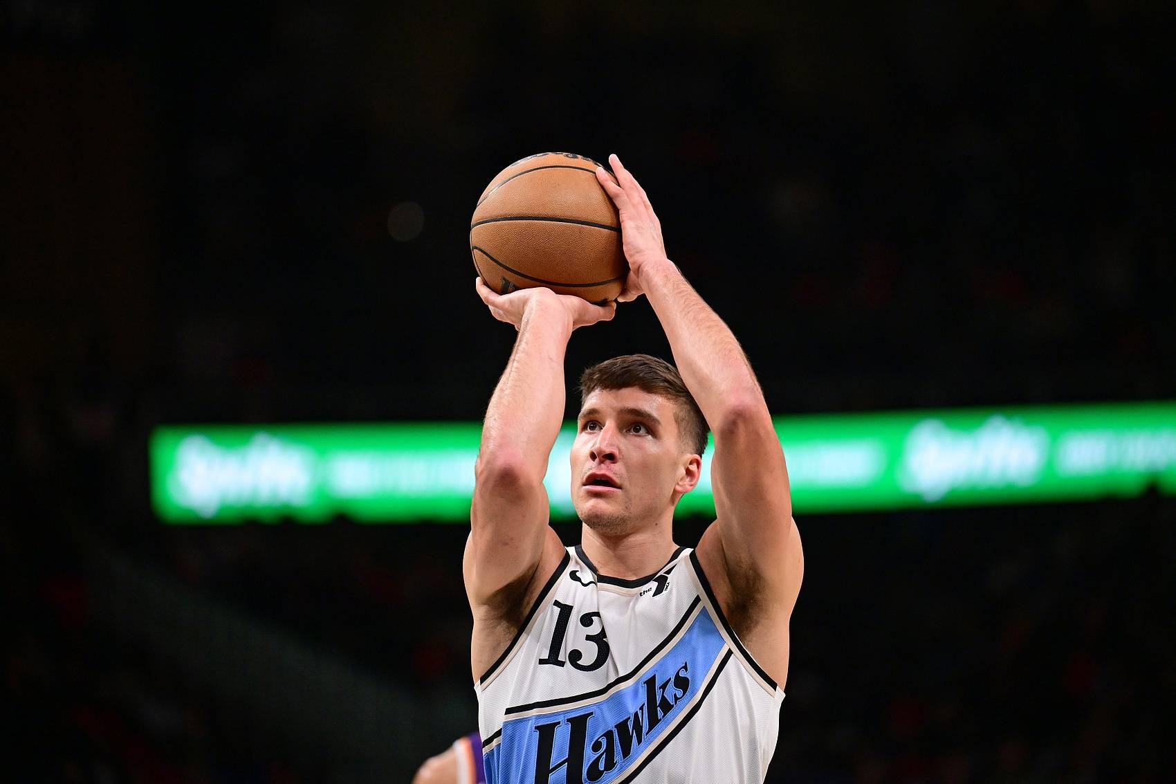 各队单场三分纪录都由谁保持？仅三人单场13+三分 哈登3次平纪录