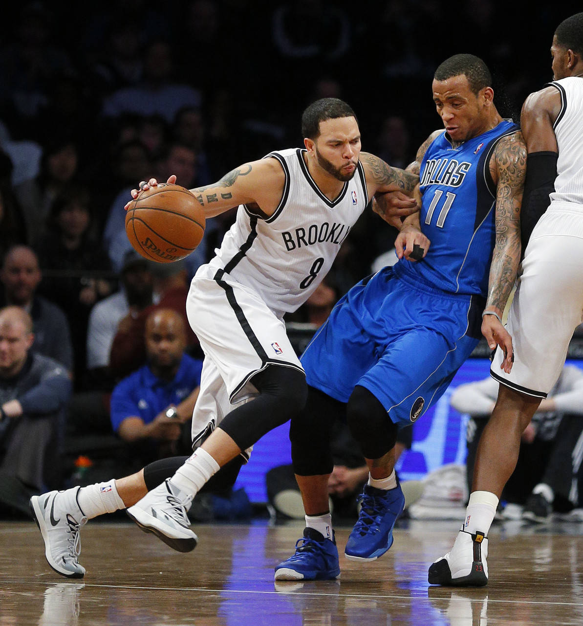 各队单场三分纪录都由谁保持？仅三人单场13+三分 哈登3次平纪录