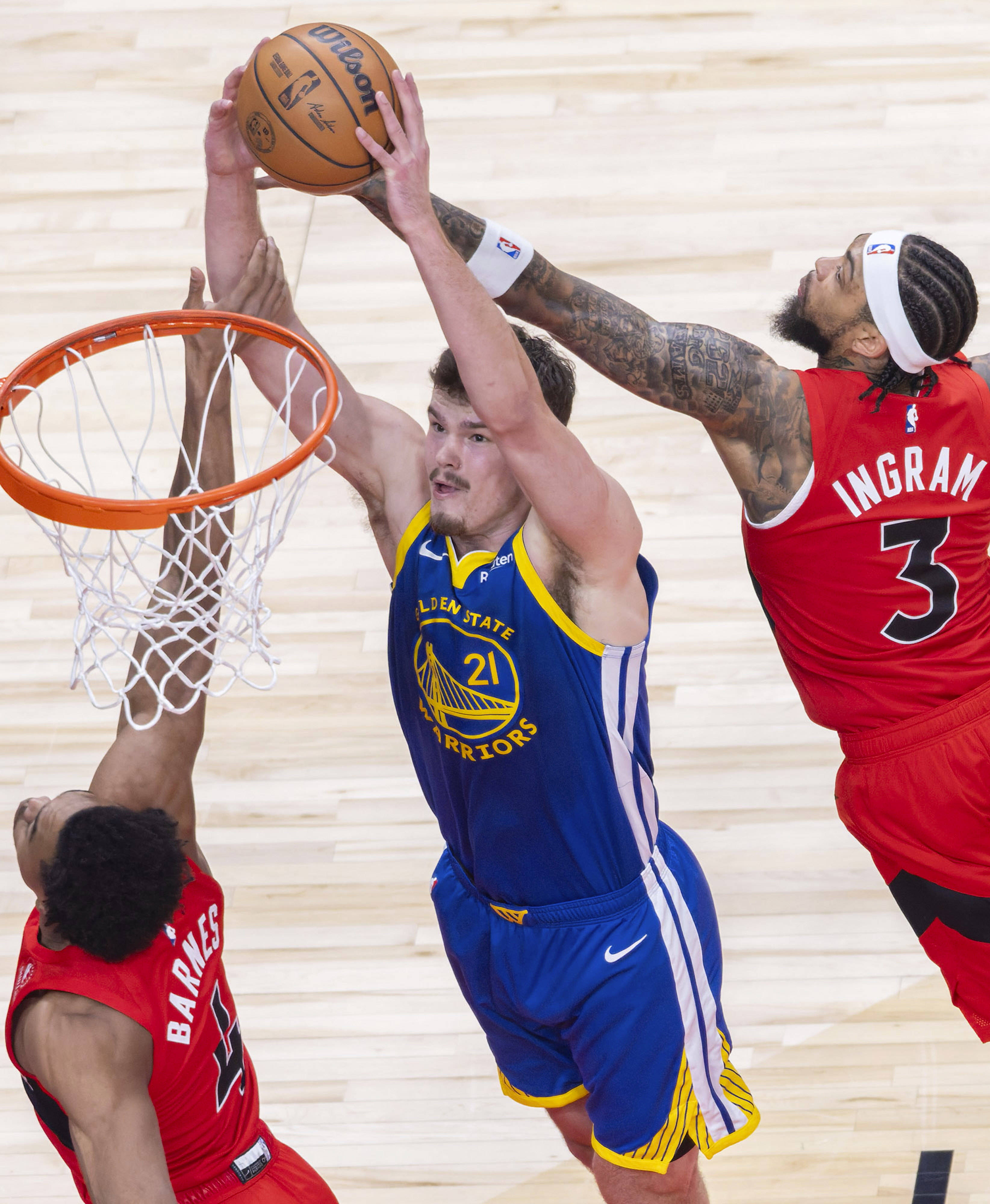 （体育）篮球——NBA常规赛：猛龙胜勇士