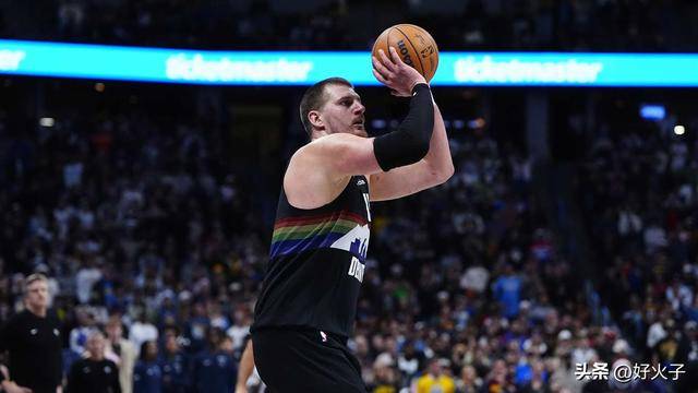 NBA圣诞大战5大亮点：马刺夺冠希望大增，约基奇技惊四座