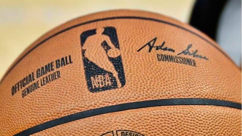 最后两分钟裁判报告出炉，湖人太阳一战为何争议更甚？